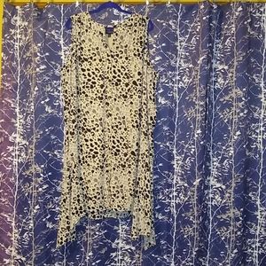 LB 22/24 Sleeveless Leopard Shirt Dress